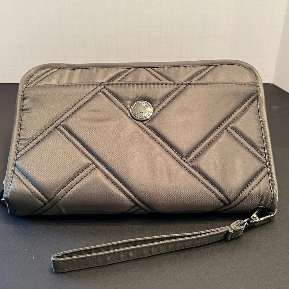 Lug Zeppelin Olive Wristlet Wallet